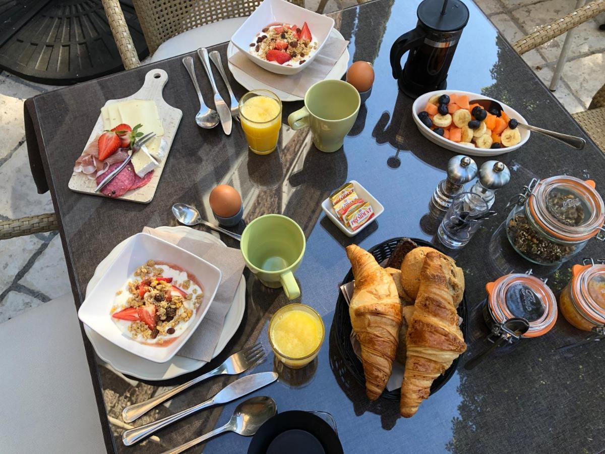 Bed and Breakfast Maison Du Midi Lorgues Exterior foto