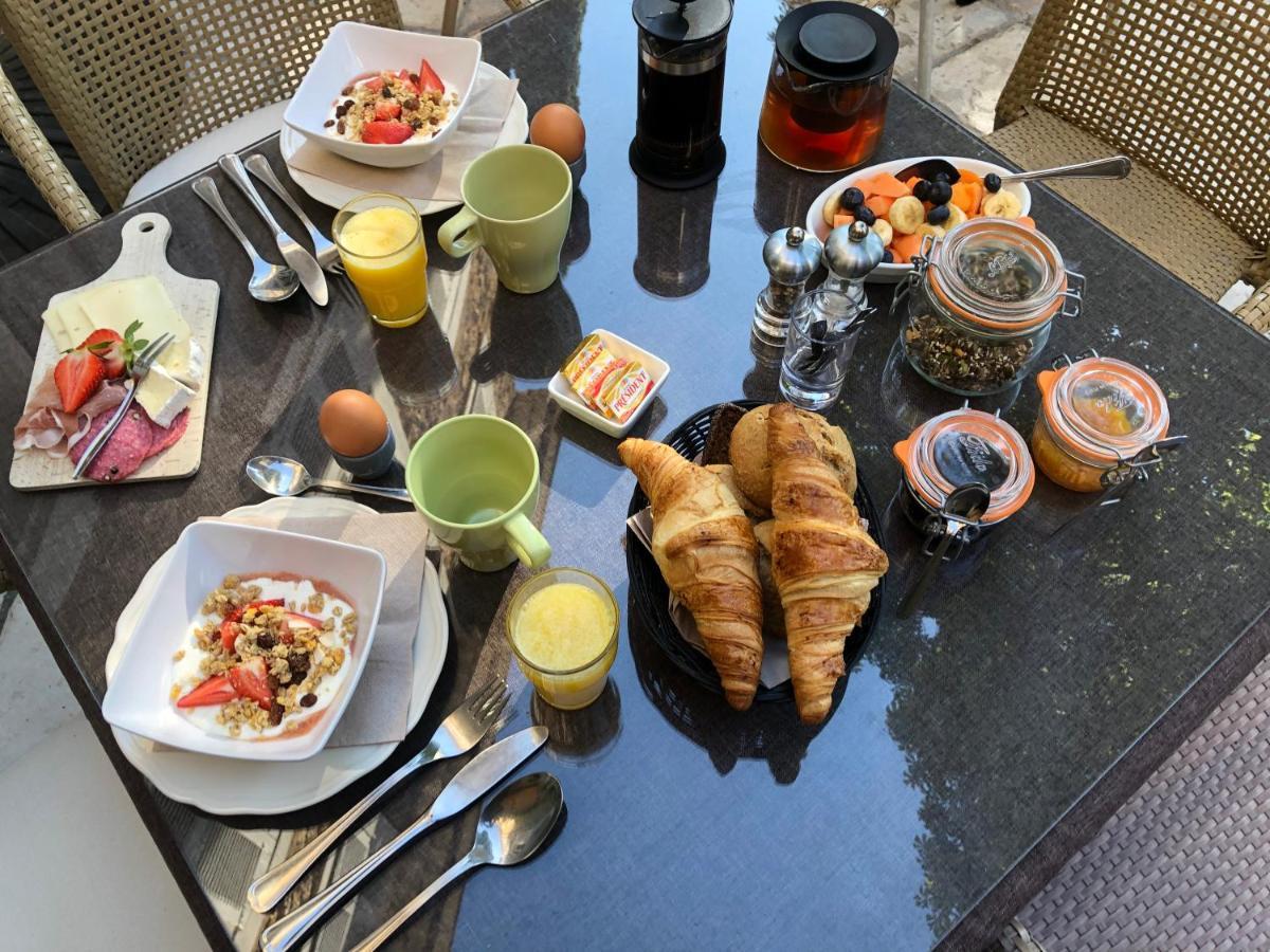 Bed and Breakfast Maison Du Midi Lorgues Exterior foto