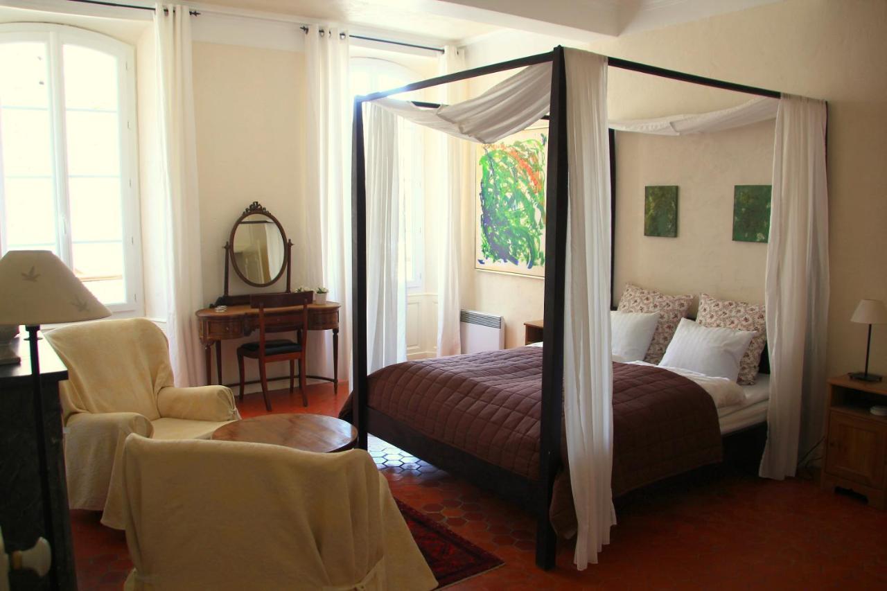 Bed and Breakfast Maison Du Midi Lorgues Exterior foto