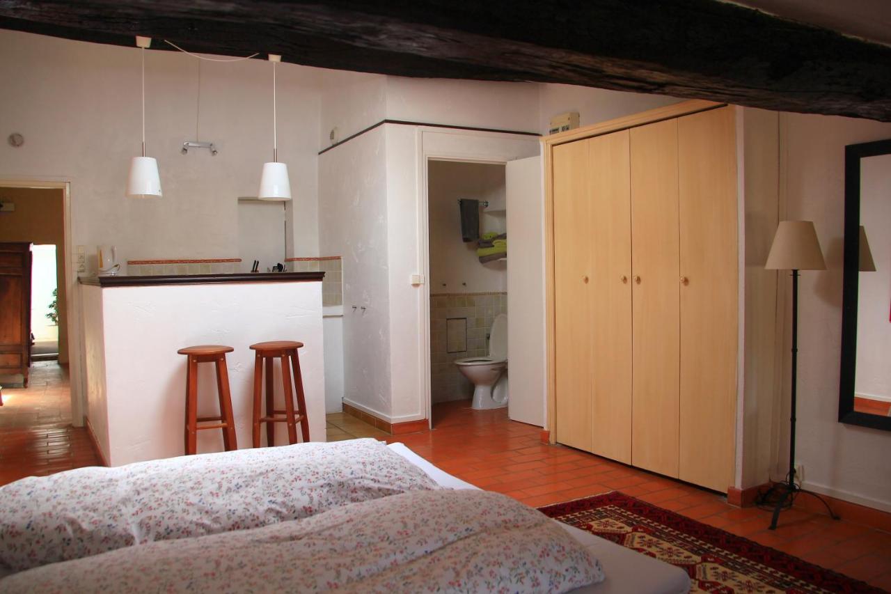 Bed and Breakfast Maison Du Midi Lorgues Exterior foto
